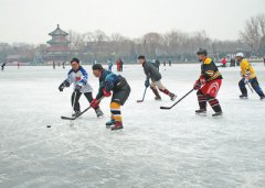 北京后海冰上运动火热（动感2019）